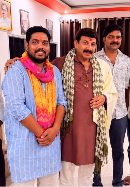 अभिषेक कुमार एवं मनोज तिवारी जी