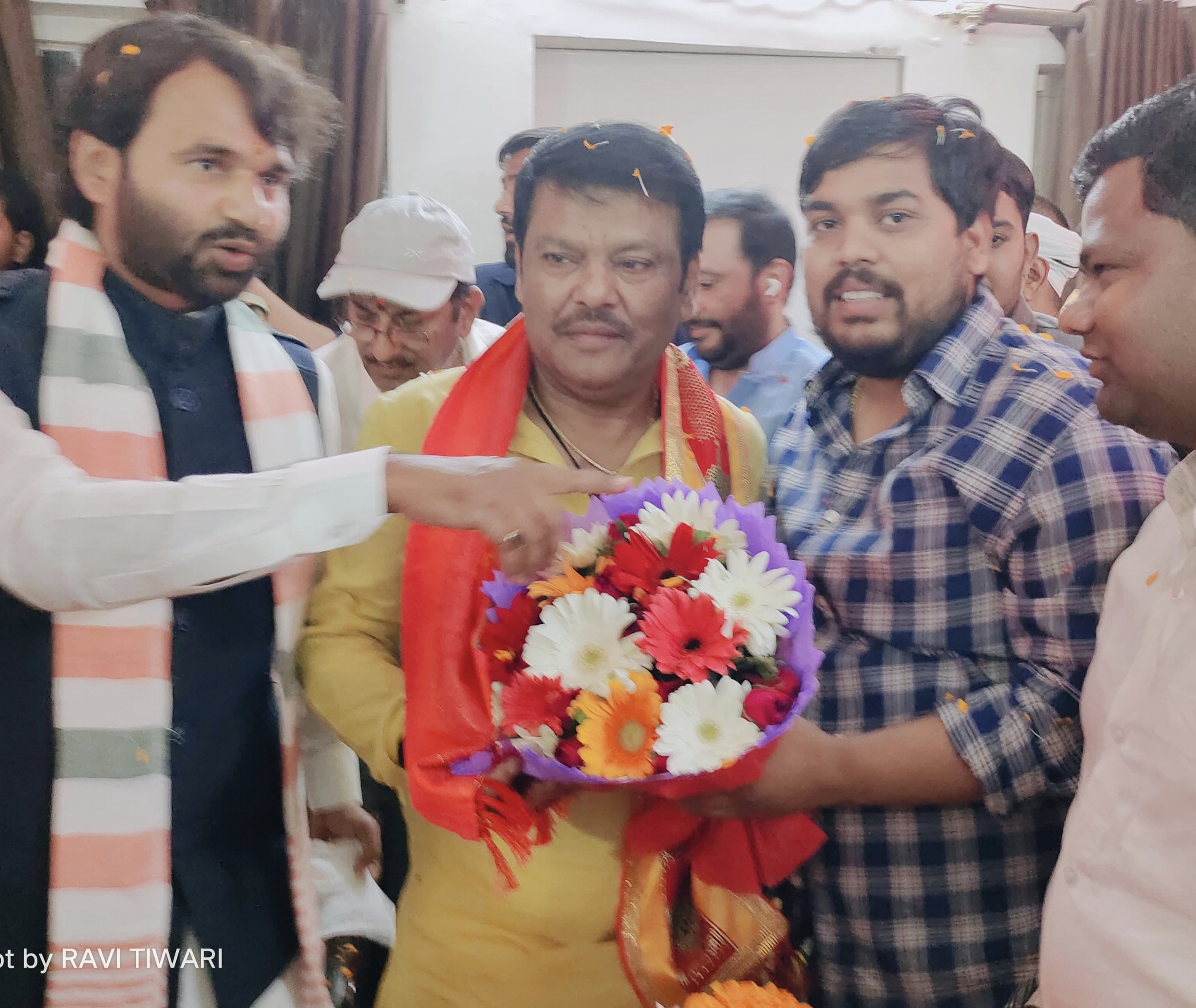 अभिषेक कुमार एवं राजकिशोर सिंह जी